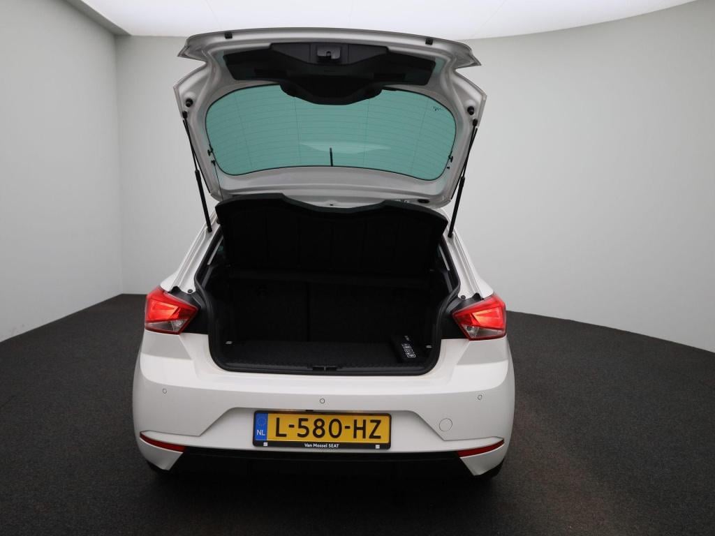 Seat Ibiza 1.0 tsi style business intense | navigatie | parkeersensoren | c