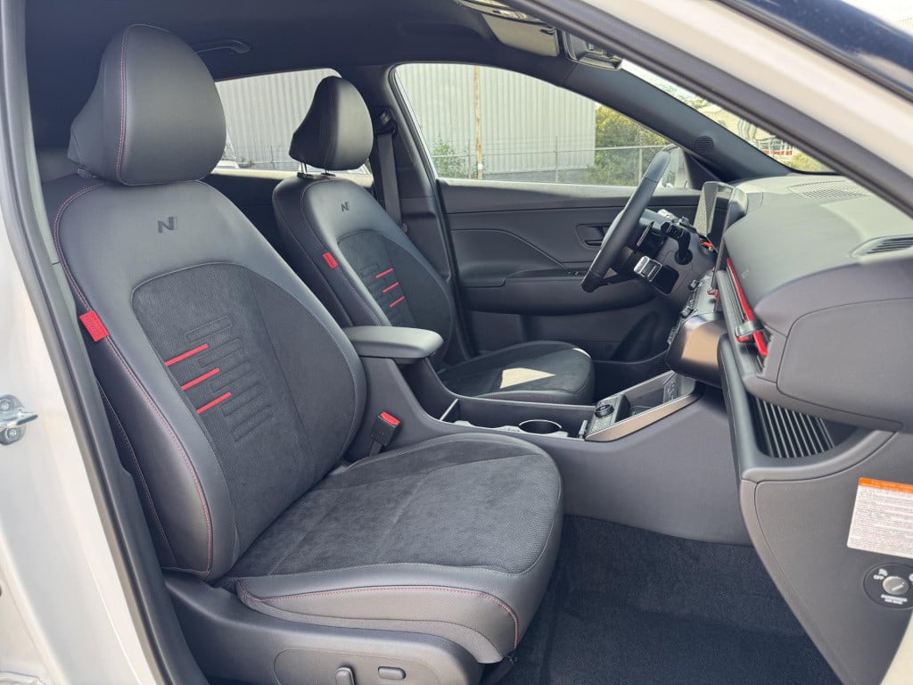 Hyundai Kona 1.6 gdi hev n line