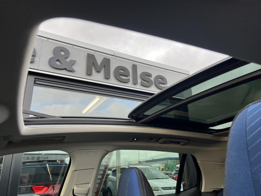 Lynk & Co 01 1.5 261pk phev plug inn hybrid , pano dak,360gr camera , car p