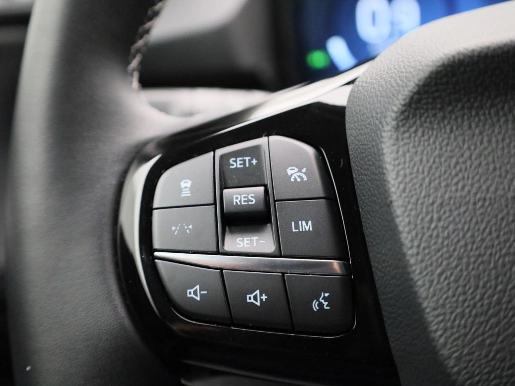 Ford Puma 1.0 ecoboost hybrid titanium | adaptive cruise control | climate 