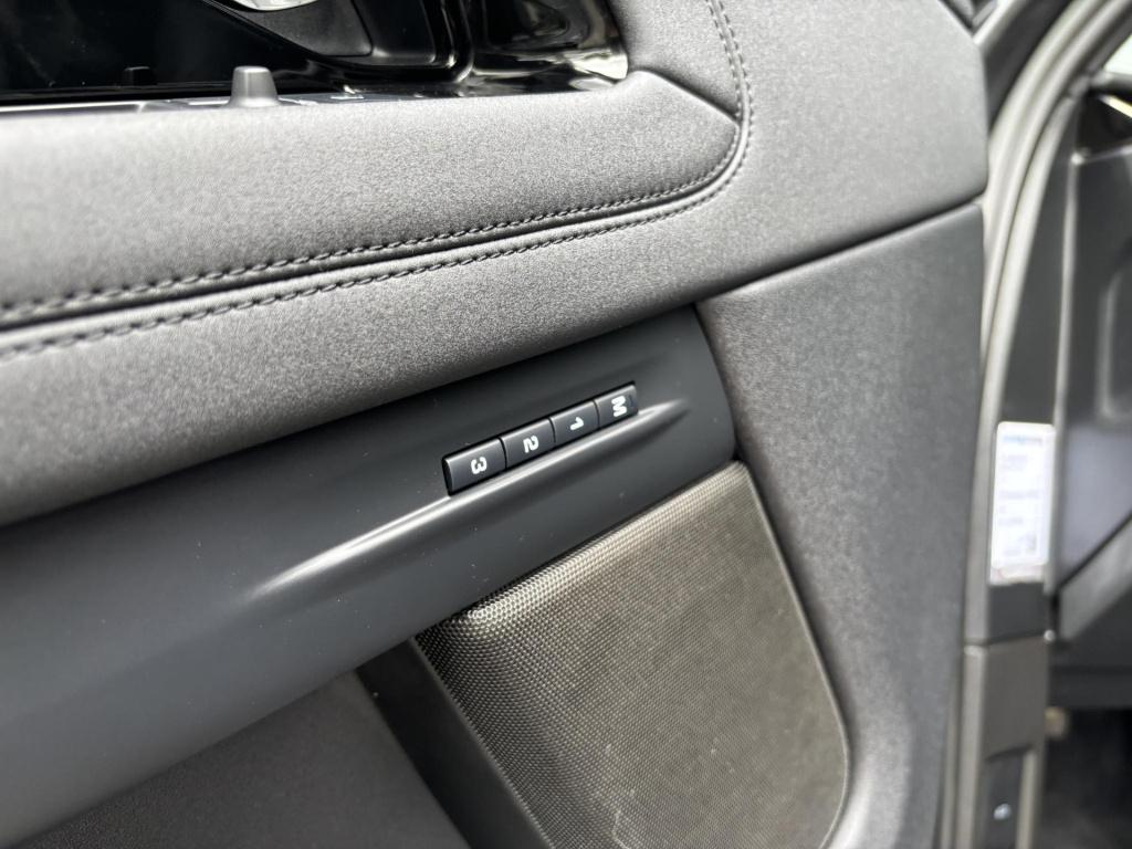 Land Rover Range Rover 1.5 p300e awd r-dynamic hse soh 90% volle opties!