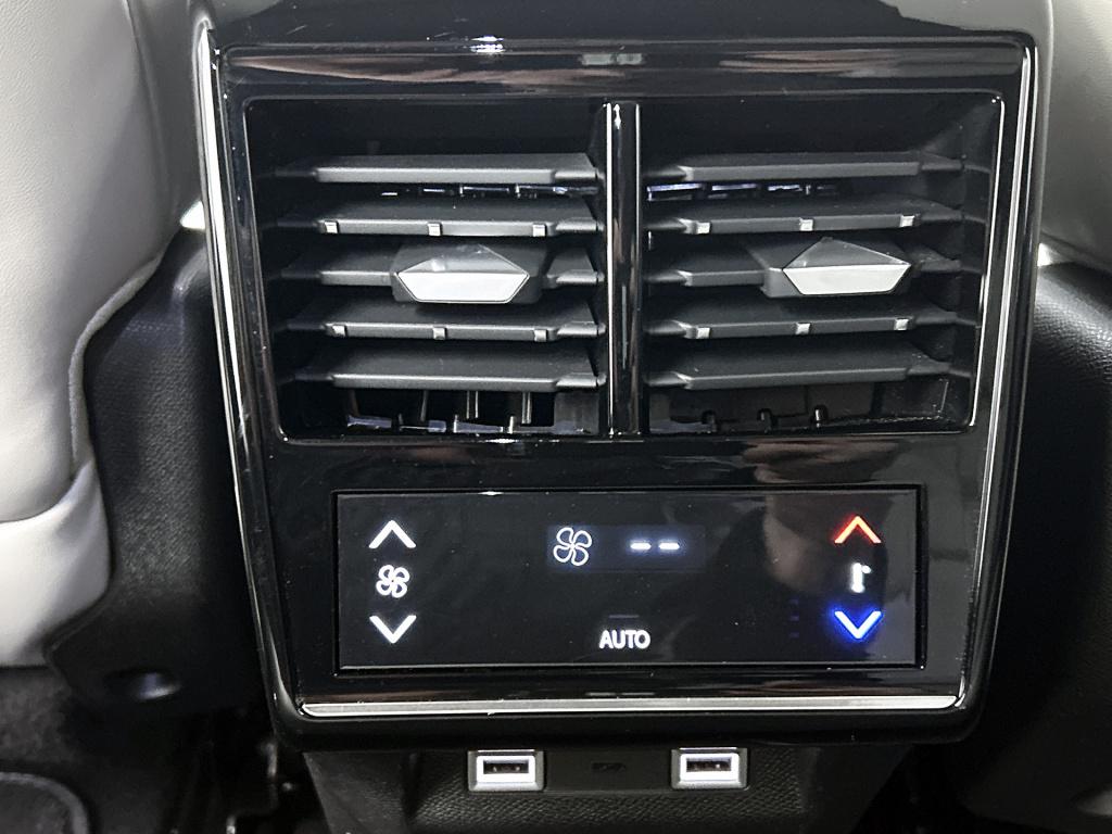 Ds Ds 7 e-tense 225 pk automaat opéra | rijklaar | night vision | 20" lmv |