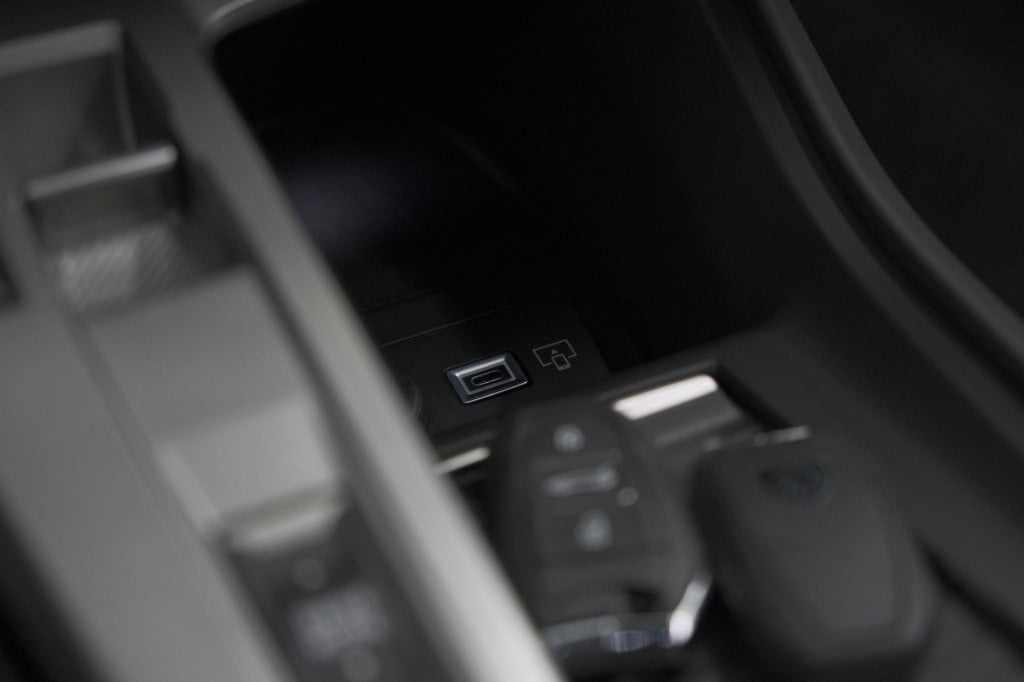 Peugeot 408 1.2 hybrid 136 e-dcs6 gt | 360 camera | adaptieve cruise contro