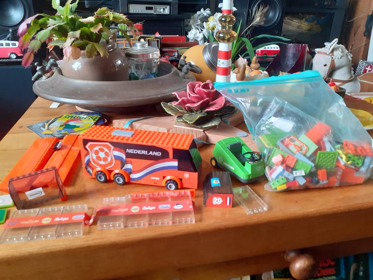 LEGO Voetbal-stadion & Spelers-bus