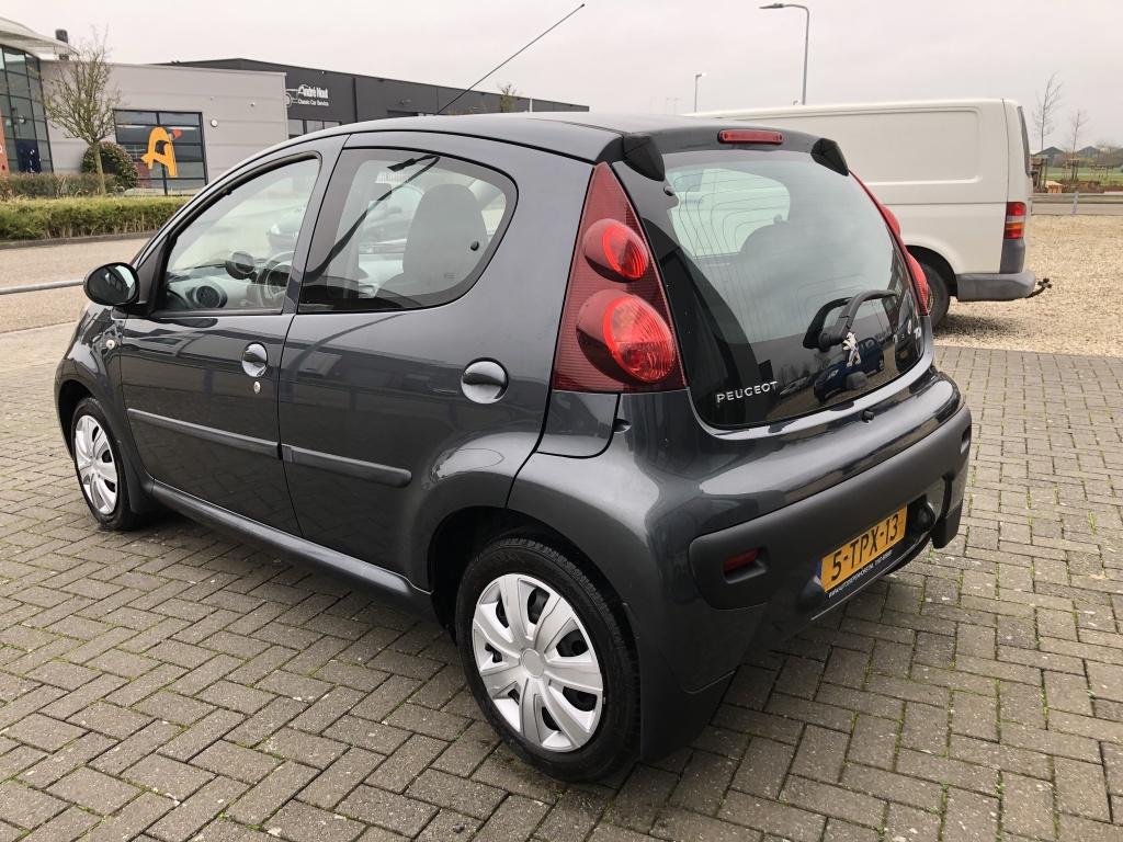 Peugeot 107 1.0 active