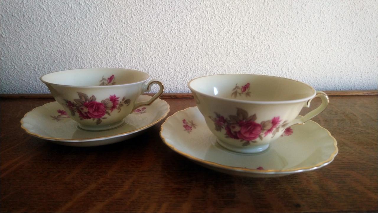 Set van 2 vintage Mosa Maastricht kop en schotels