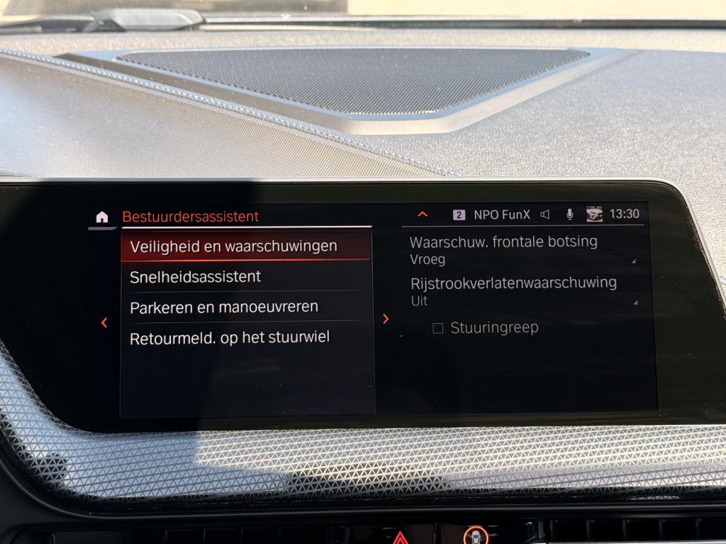 BMW 1 Serie 118i m-sport executive edition | apple carplay | harman kardon 