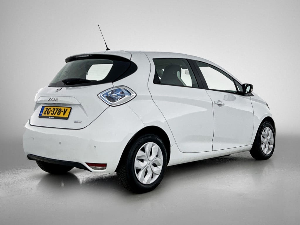 Renault Zoe r90 life 41 kwh | apple carplay / android auto | climate contro