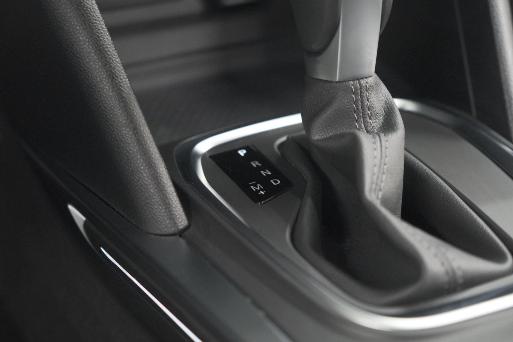 Renault Megane tce 140 edc techno | trekhaak | camera | navigatie | 9.3 inc