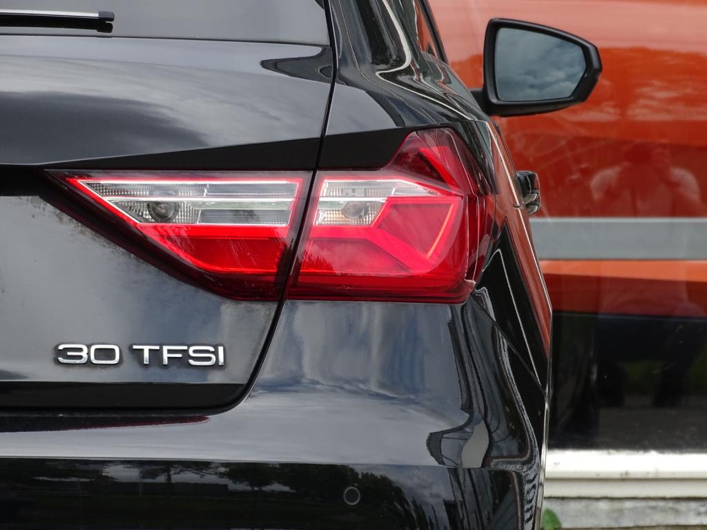 Audi A1 Sportback 30 tfsi pro line 110pk | virtual cockpit | 17"