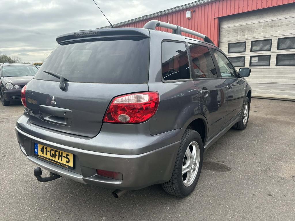 Mitsubishi Outlander 2.0 travel