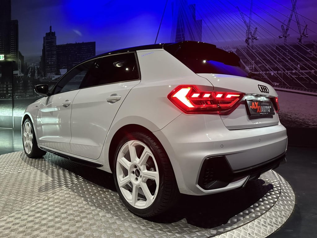 Audi A1 Sportback 30 tfsi s edition *sonos*acc*appconnect*navi*