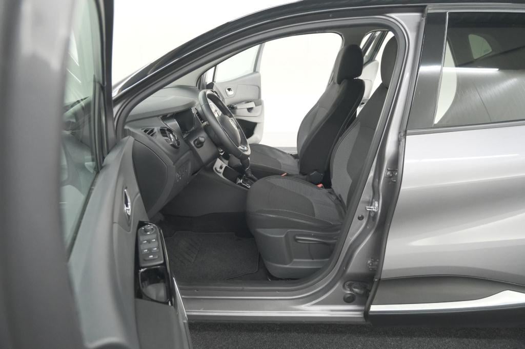 Renault Captur tce 120 edc dynamique | trekhaak | camera | navigatie | clim