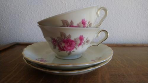 Set van 2 vintage Mosa Maastricht kop en schotels