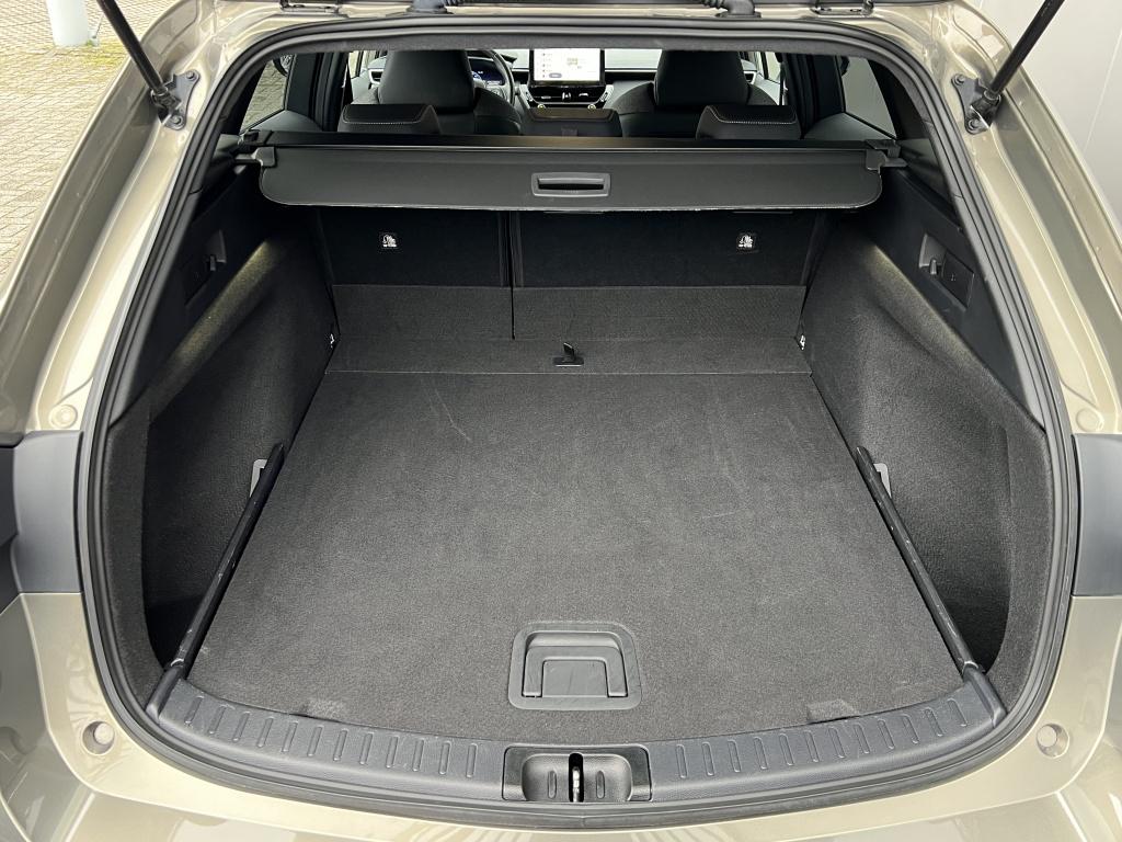 Toyota Corolla Touring Sports hybrid 140 dynamic