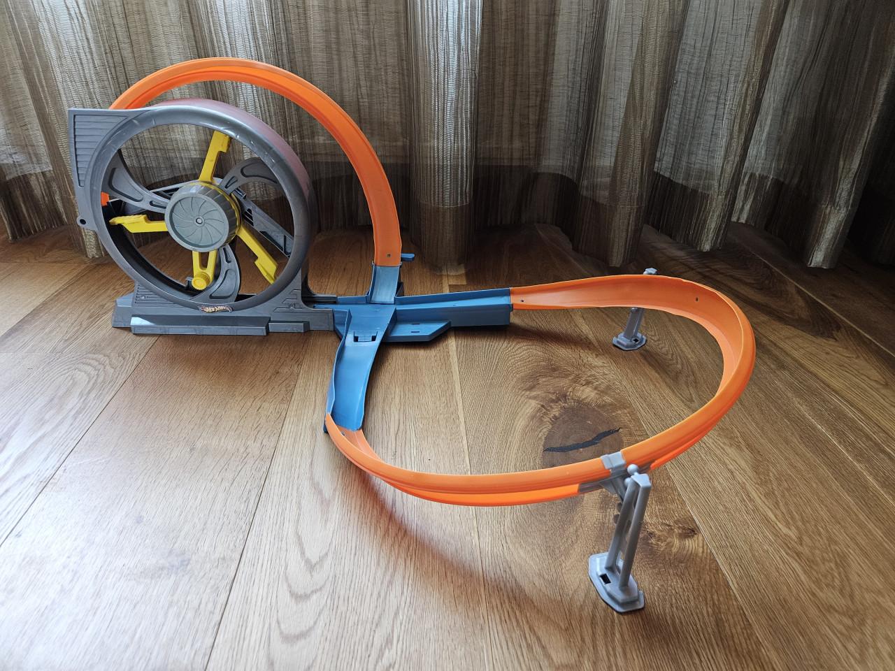 Hot Wheels Turbine Twister