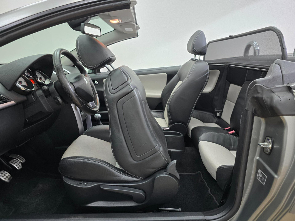 Peugeot 207 cc occasion 1.6 vti roland garros cabriolet | unieke uitvoering