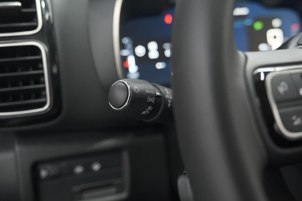 Citroen C5 Aircross hybrid 136 e-dcs6 ë-series | camera | dodehoekdetectie 