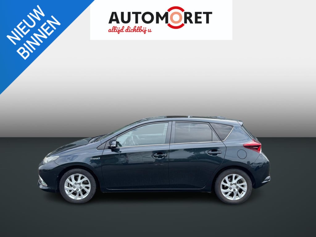 Toyota Auris 1.8 hybrid lease pro