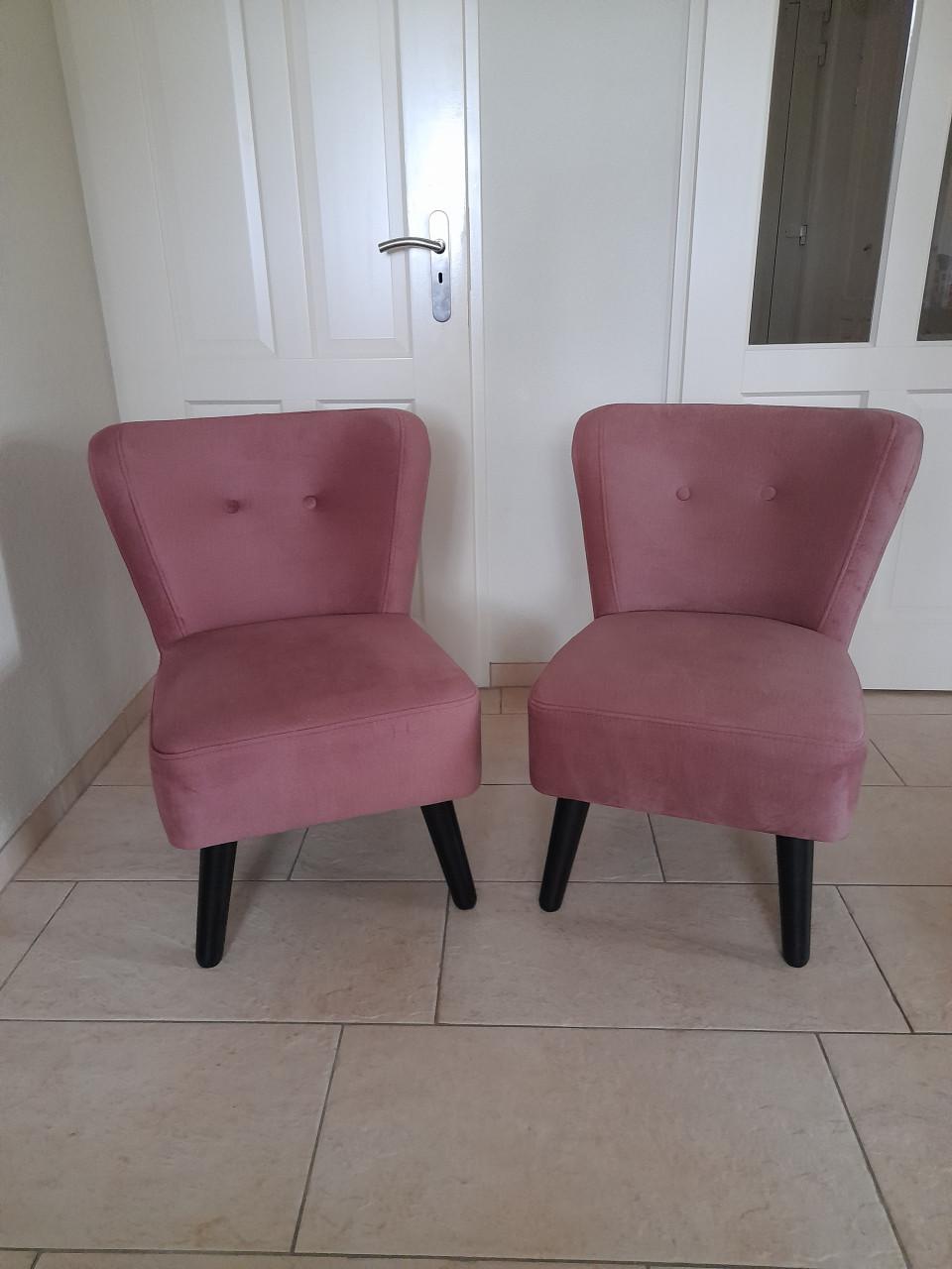 2 leuke fauteuiltjes  (Halmstad) z.g.a.n.