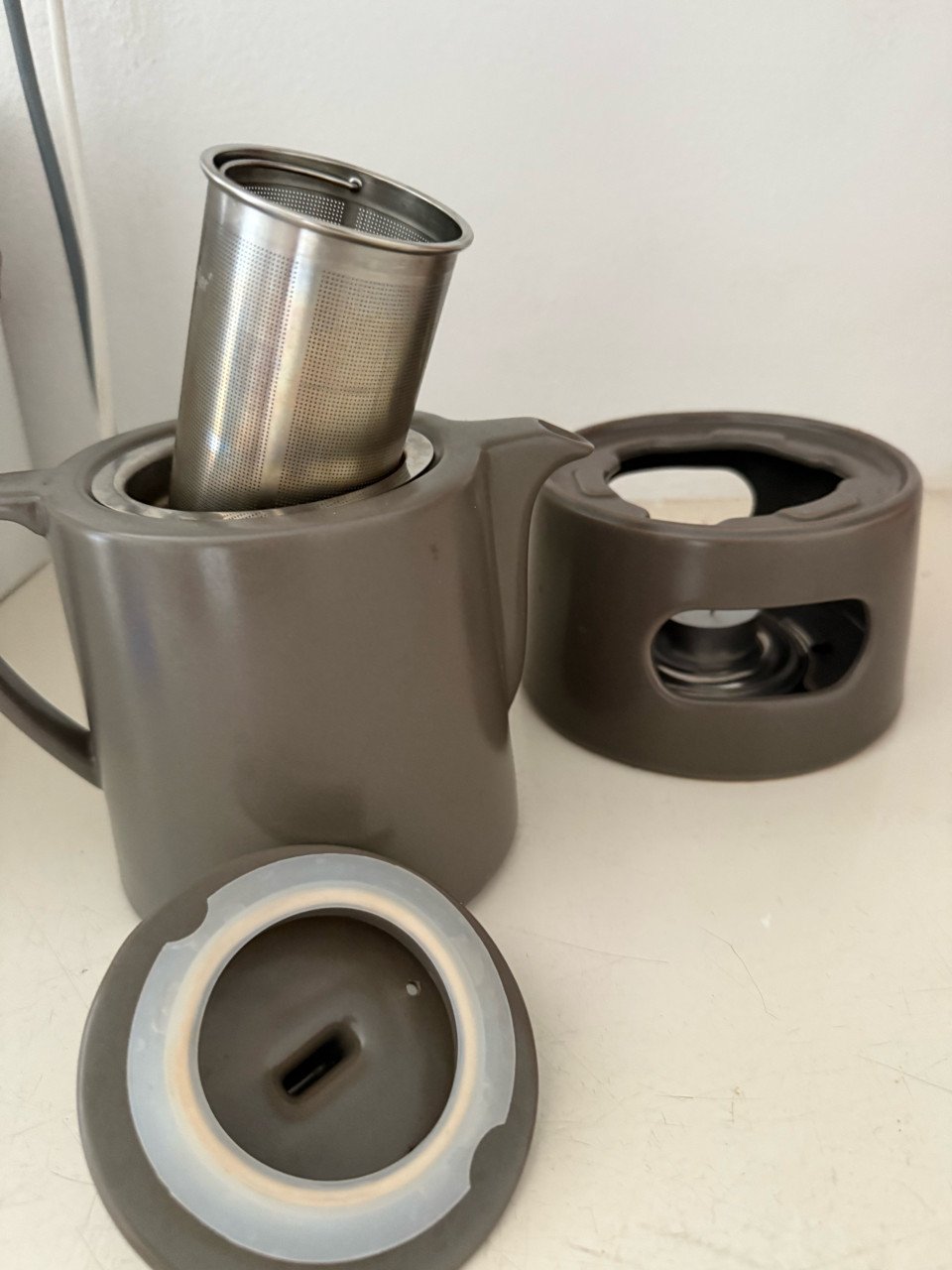 Theepot Bredemeijer met warmhouder en zeefje