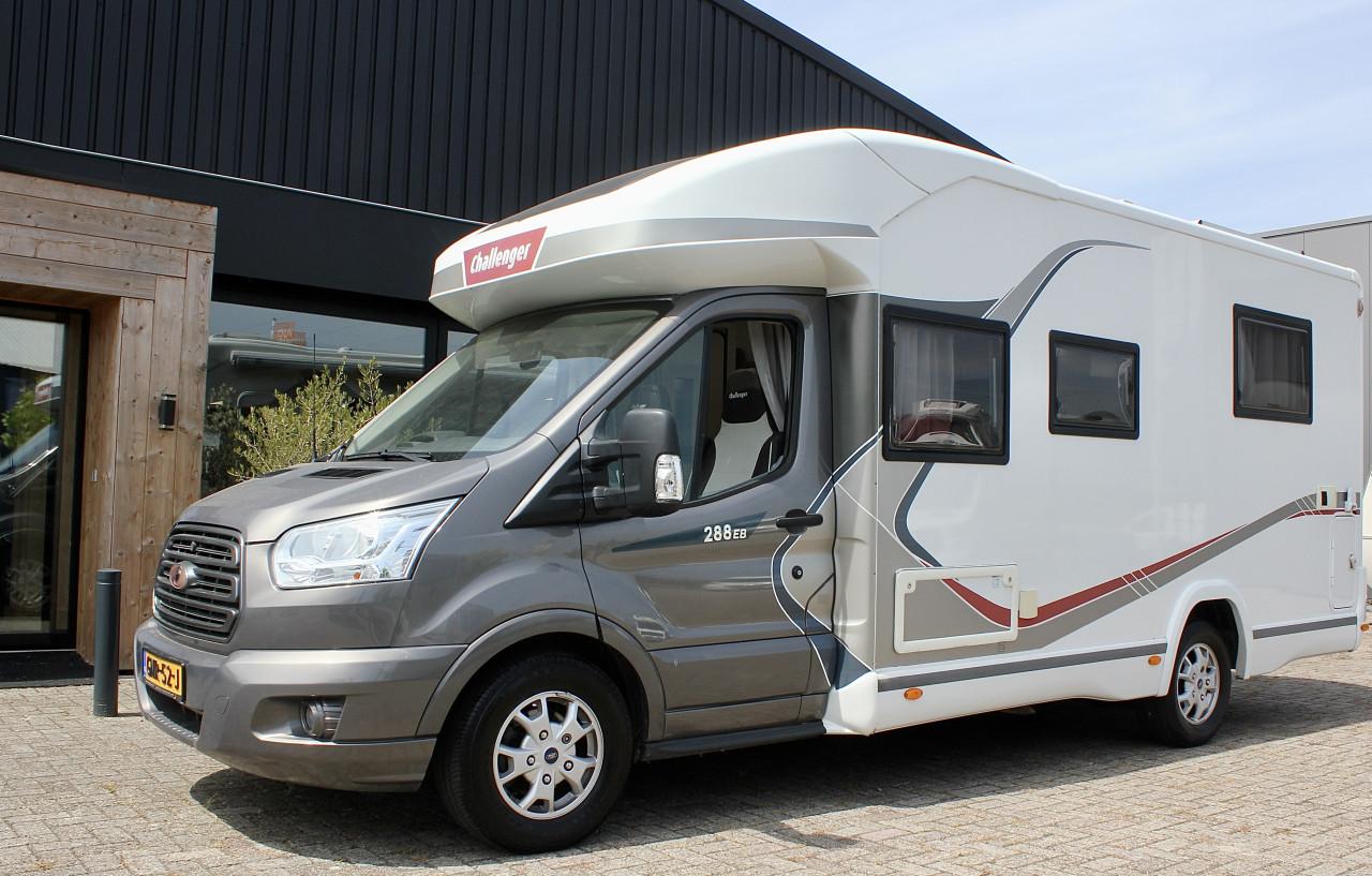 Challenger 288EB (Queensbed+Hefbed, 28000KM!!, ALS NIEUW!!)