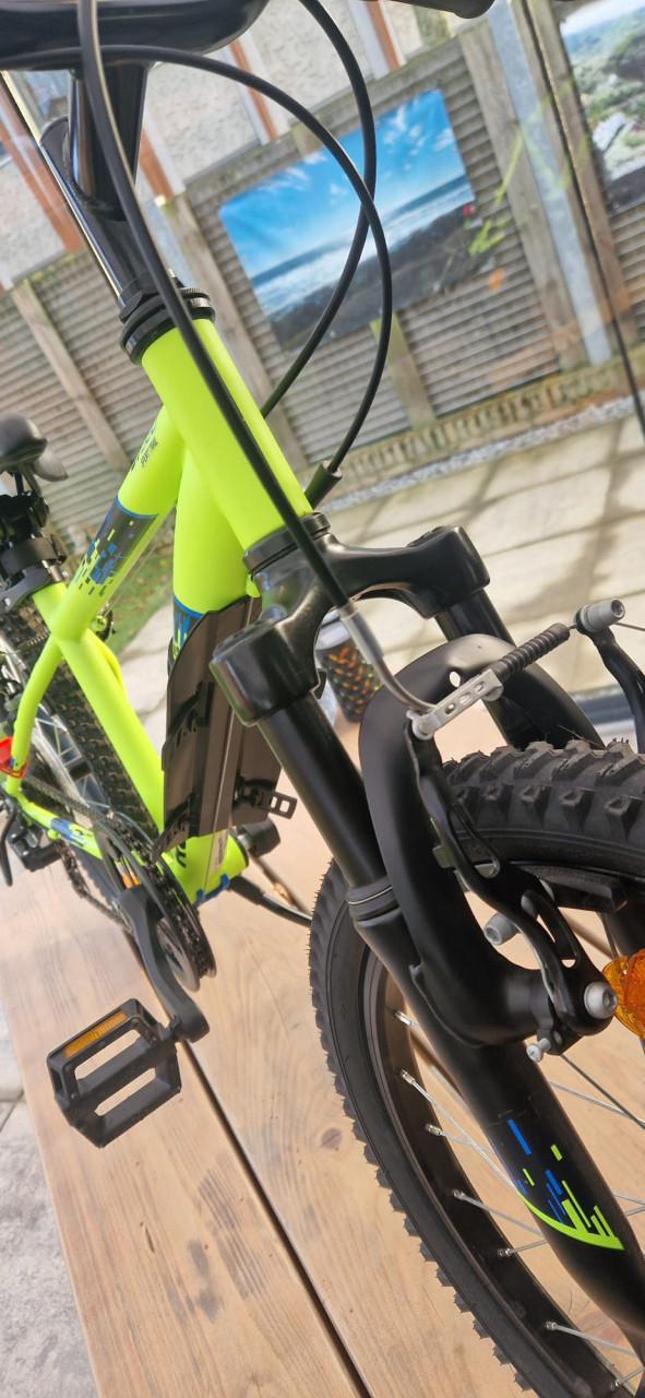 Geheel nieuwe kinderfiets