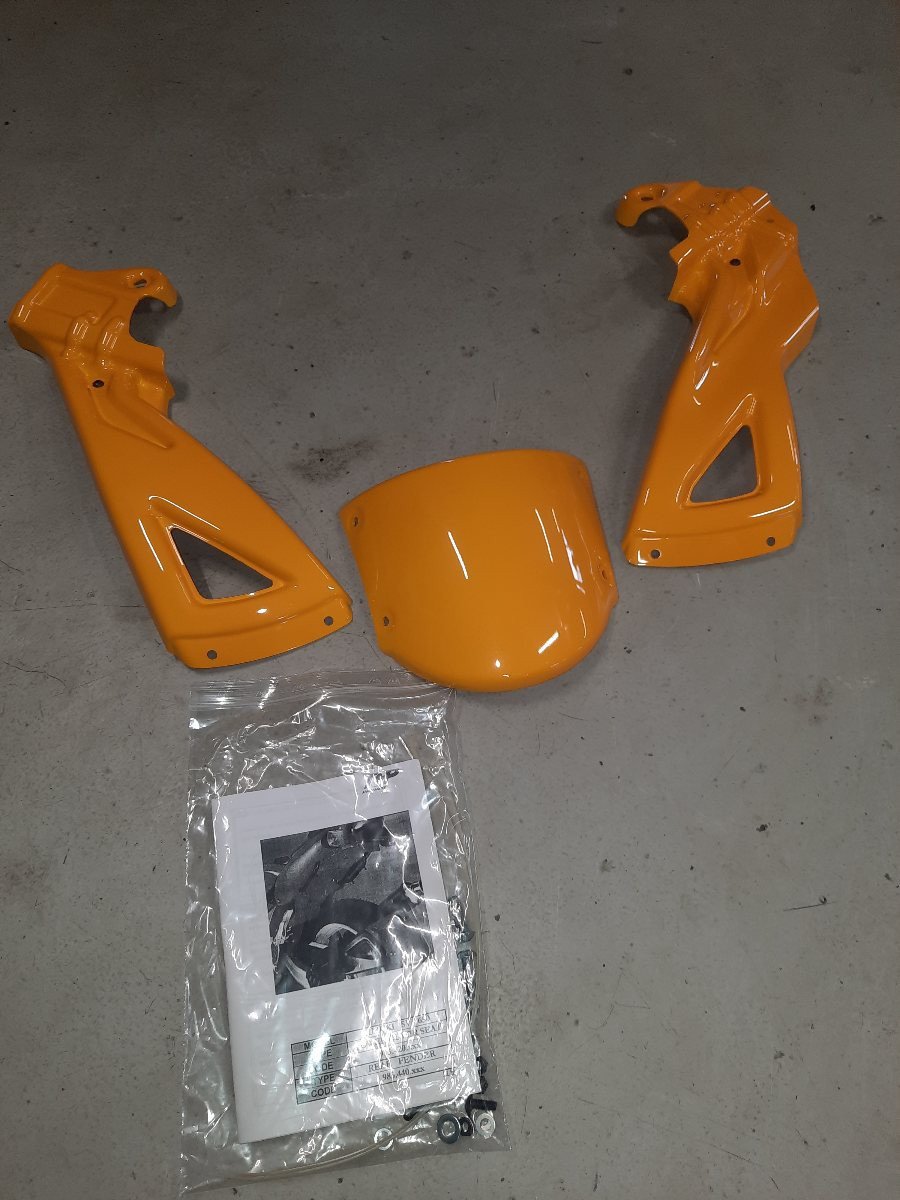 Ruitjes,huggers,undertail,radiator covers,bellypan enz veel meer