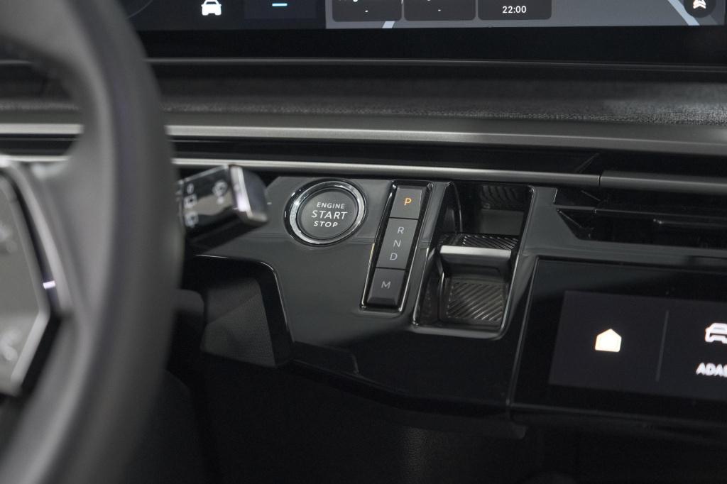 Peugeot 5008 hybrid 136 e-dcs6 allure | 7 zitplaatsen | camera | stoelverwa