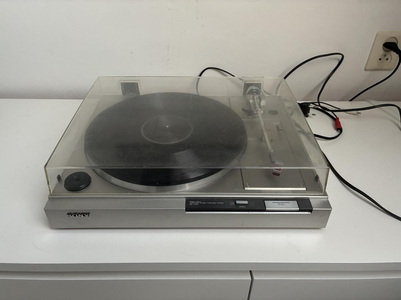 Sony pas LX 22 platenspeler met nieuwe naald