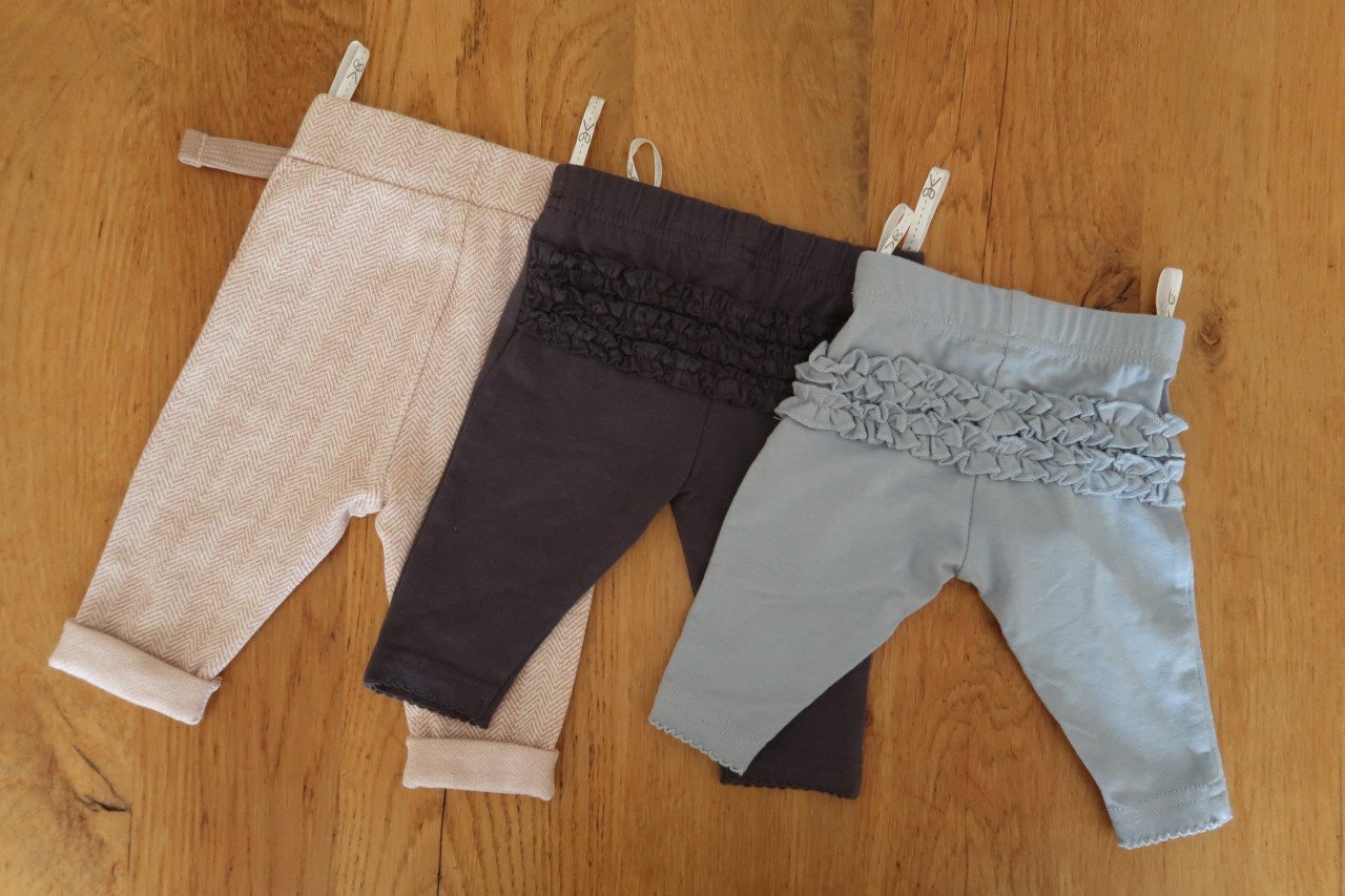 Baby kleding in maatje 50 - 56 - 62 - 68 alles nieuw met kaartje er nog aan