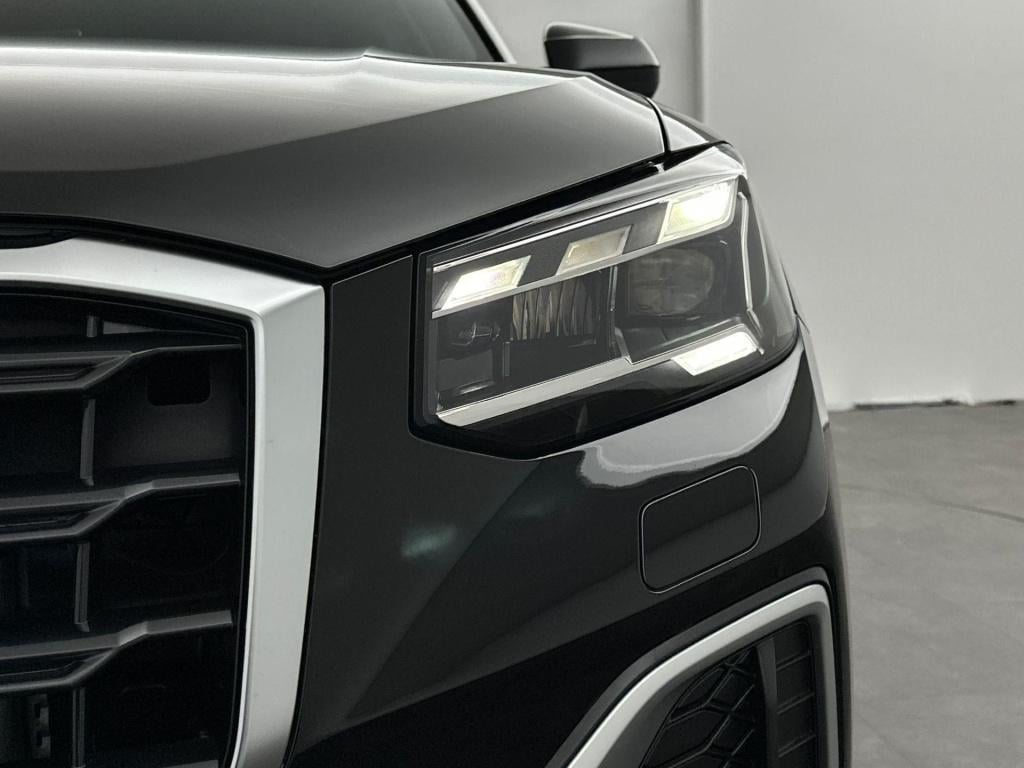 Audi Q2 s edition 35 tfsi 110 kw / 150 pk hatchback 7 vers