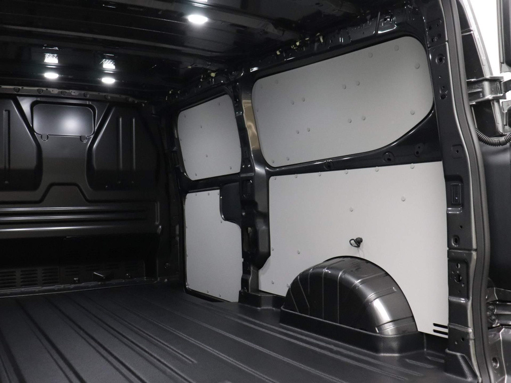 Ford Transit Custom 300 2.0 tdci l2h1 limited 136 pk | navigatie | 17"licht