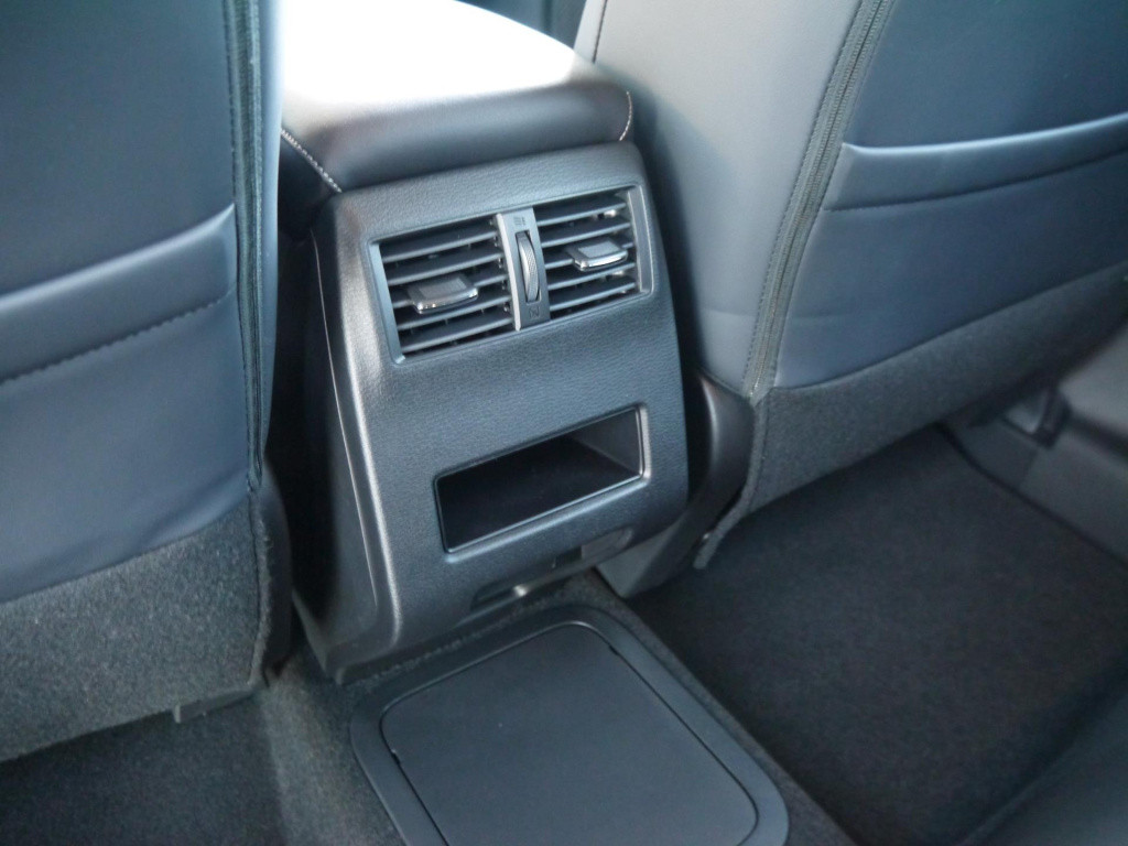Mitsubishi Outlander 2.4 phev intense