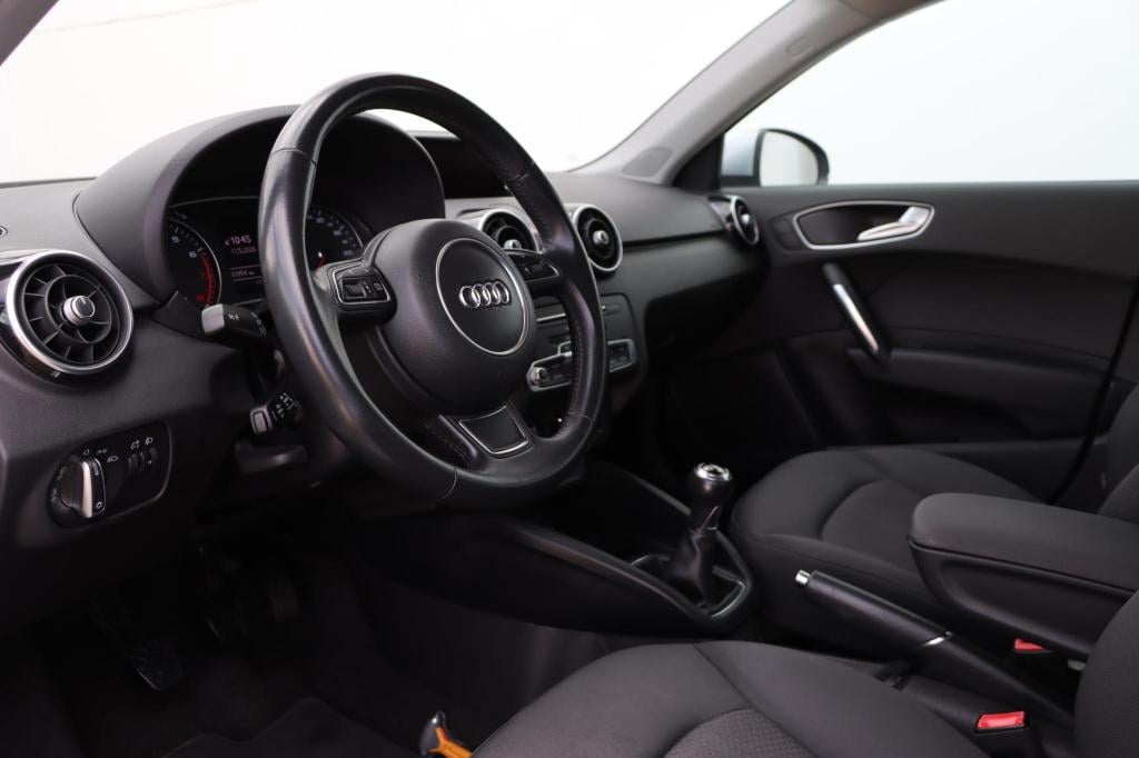 Audi A1 Sportback 1.0 tfsi adrenalin 95pk