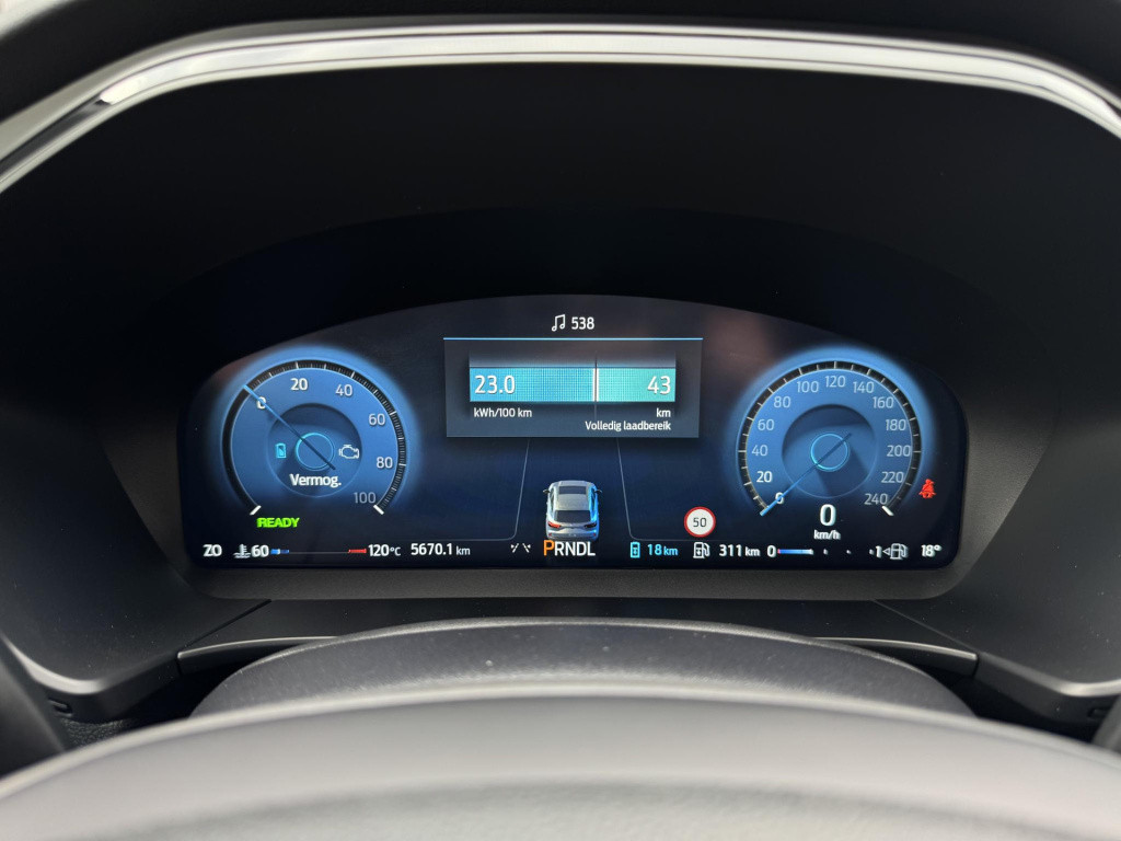 Ford Kuga 2.5 phev st-line x nl-auto + full-options! | trekhaak uitklapbaar