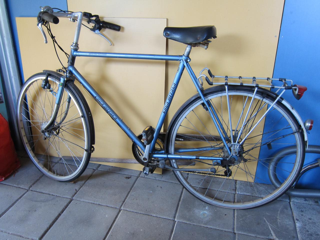 Twee koga miyata fietsen.