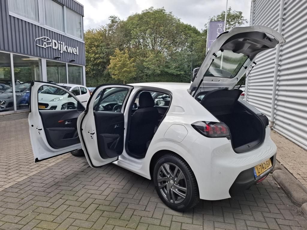 Peugeot 208 1.2 active pack navi/airco/lmv