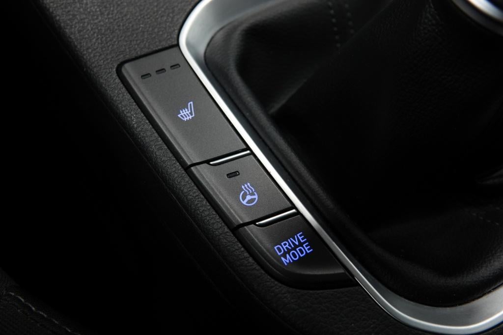 Hyundai I 30 1.0 t-gdi mhev | carplay | camera | cruise |