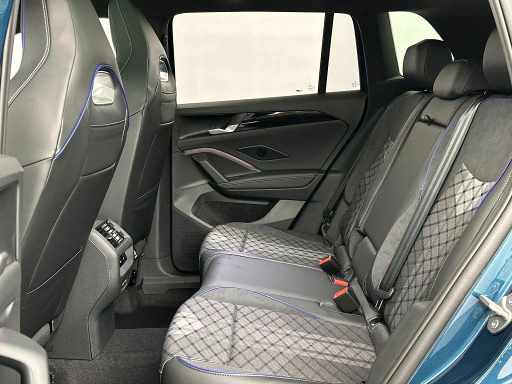 Volkswagen Tiguan r-line edition plug in hybride 272 pk black style pakket