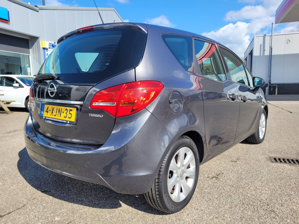 Opel Meriva 1.4 turbo cosmo 4250€ dit is de meeneemprijs/