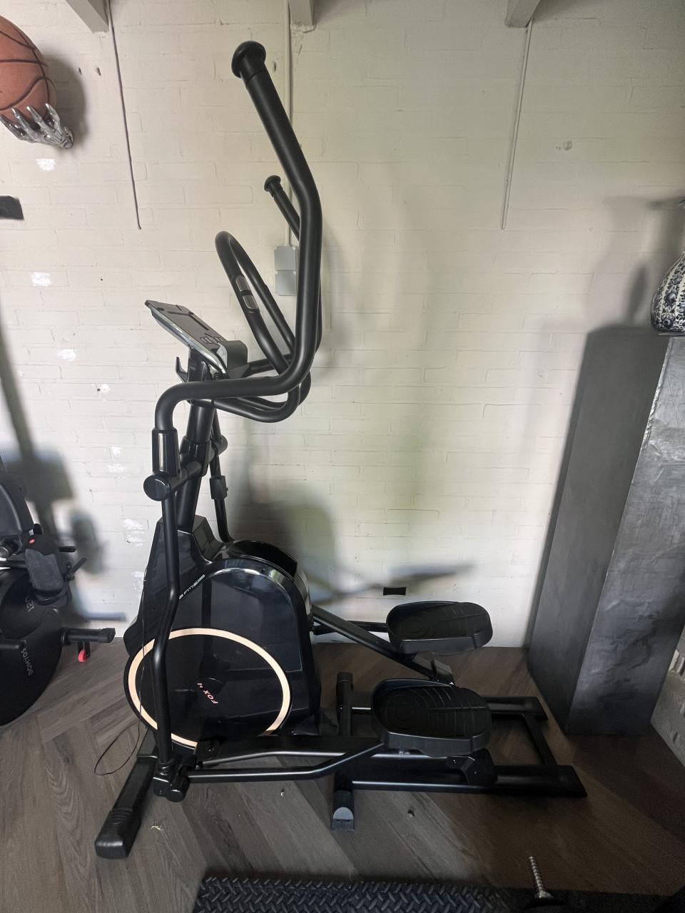 Focus fitness Fox 4 crosstrainer