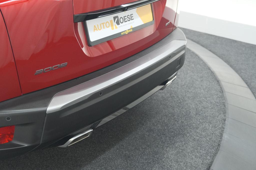 Peugeot 2008 puretech 130 eat8 gt | 360 camera | stoelmassage | adaptieve c