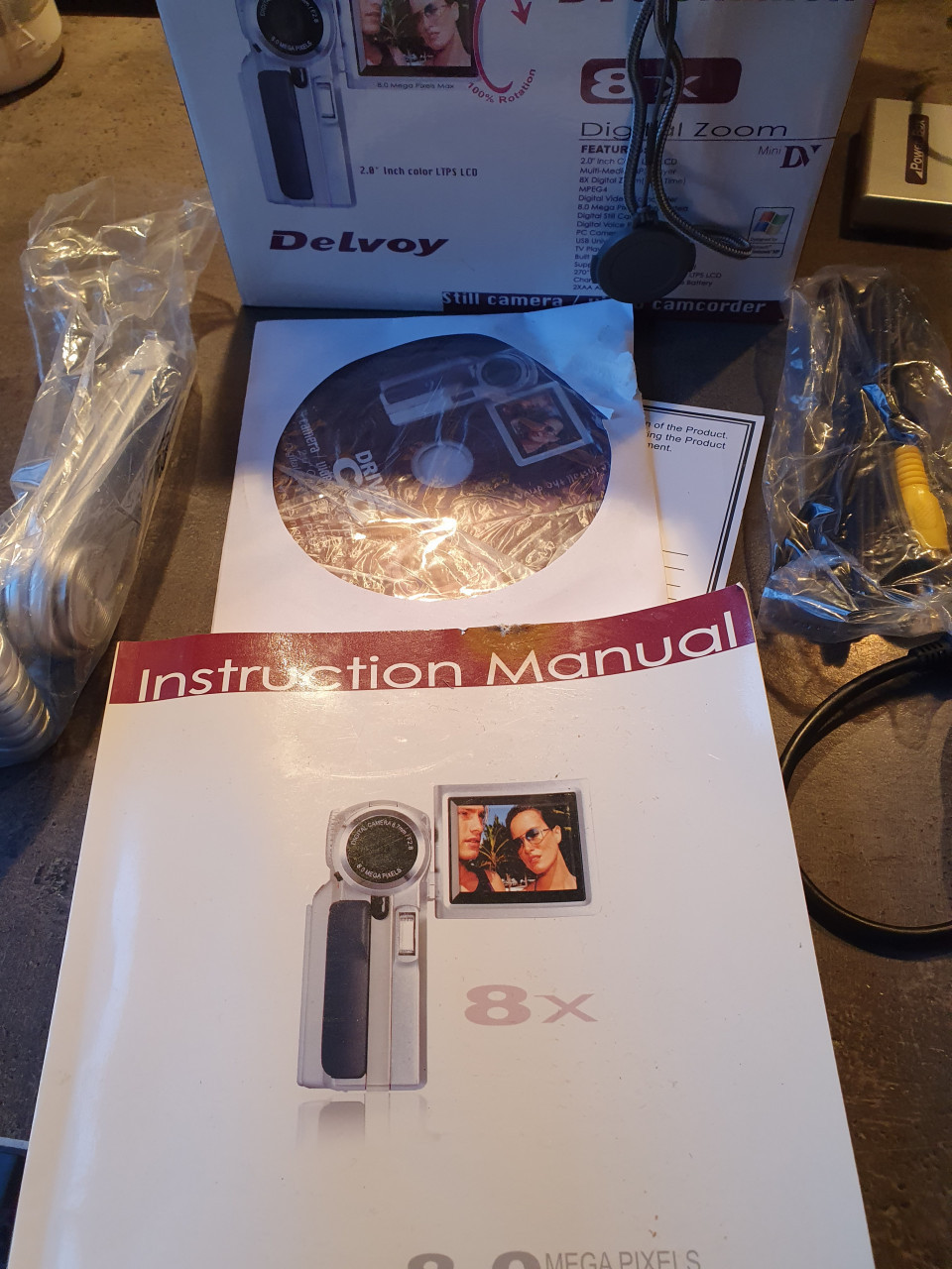 Zgan kleine digitale complete video/ camcorder delvoy dv 8.0 million....