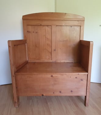 Klepbank van grenen