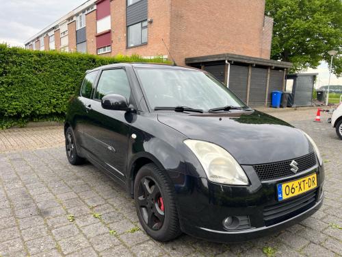 Suzuki swift 1.3 3D 2007