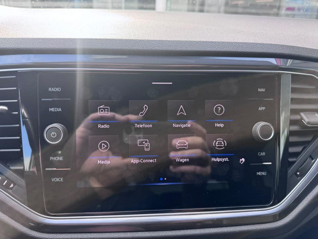 Volkswagen T-roc 1.5 tsi sport