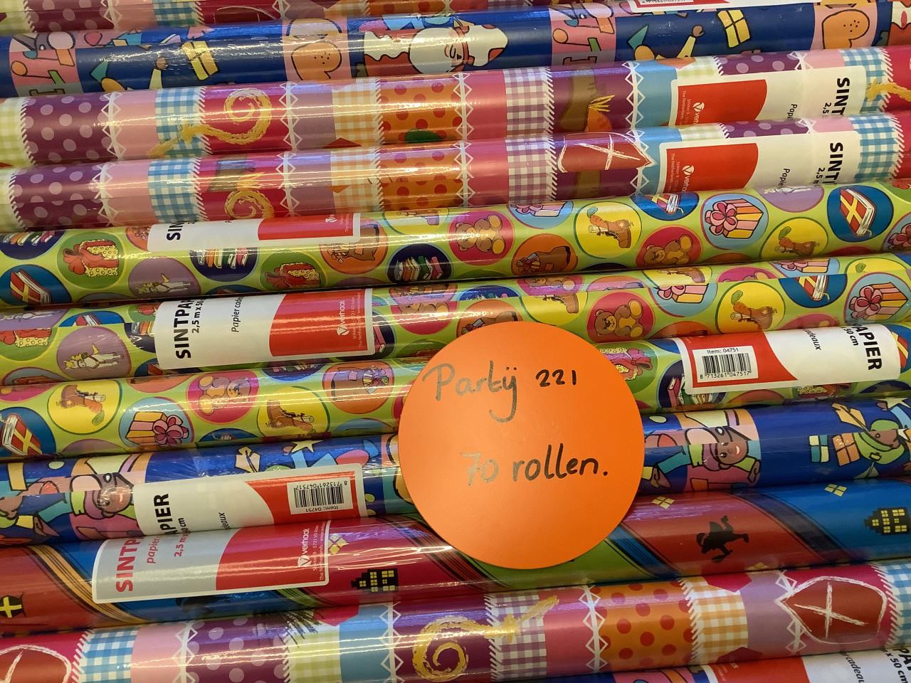 Partij Sinterklaas inpakpapier. ( partij 221)