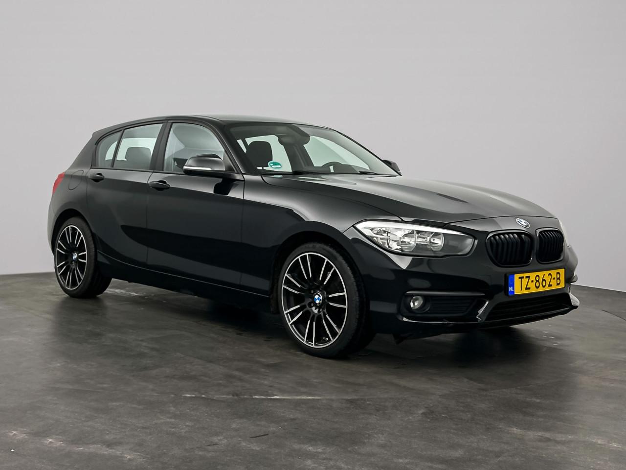 BMW 118i Essential | Cruise Control | PDC | Stoelverwarming