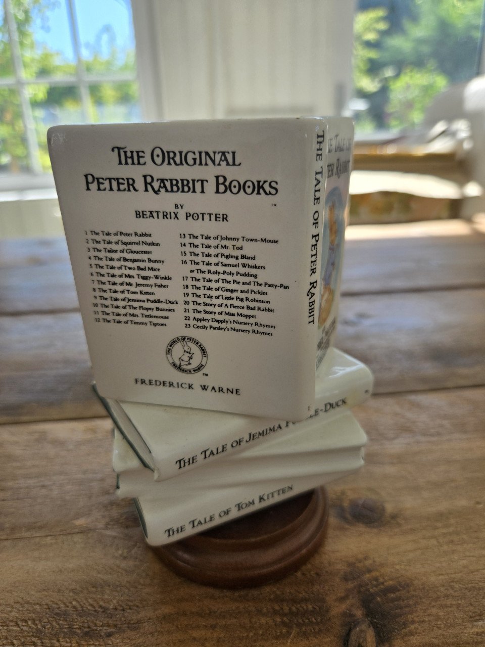 Sleutelhanger met portretboekje Peter Rabbit van Beatrix Potter